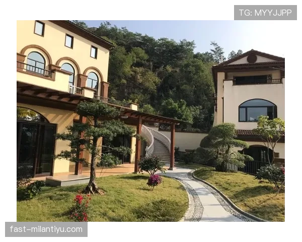 李宗伟退役后住的那栋别墅,保洁阿姨说光擦玻璃就要三天 李宗伟退役后住的那栋别墅,保洁阿姨说光擦玻璃就要三天